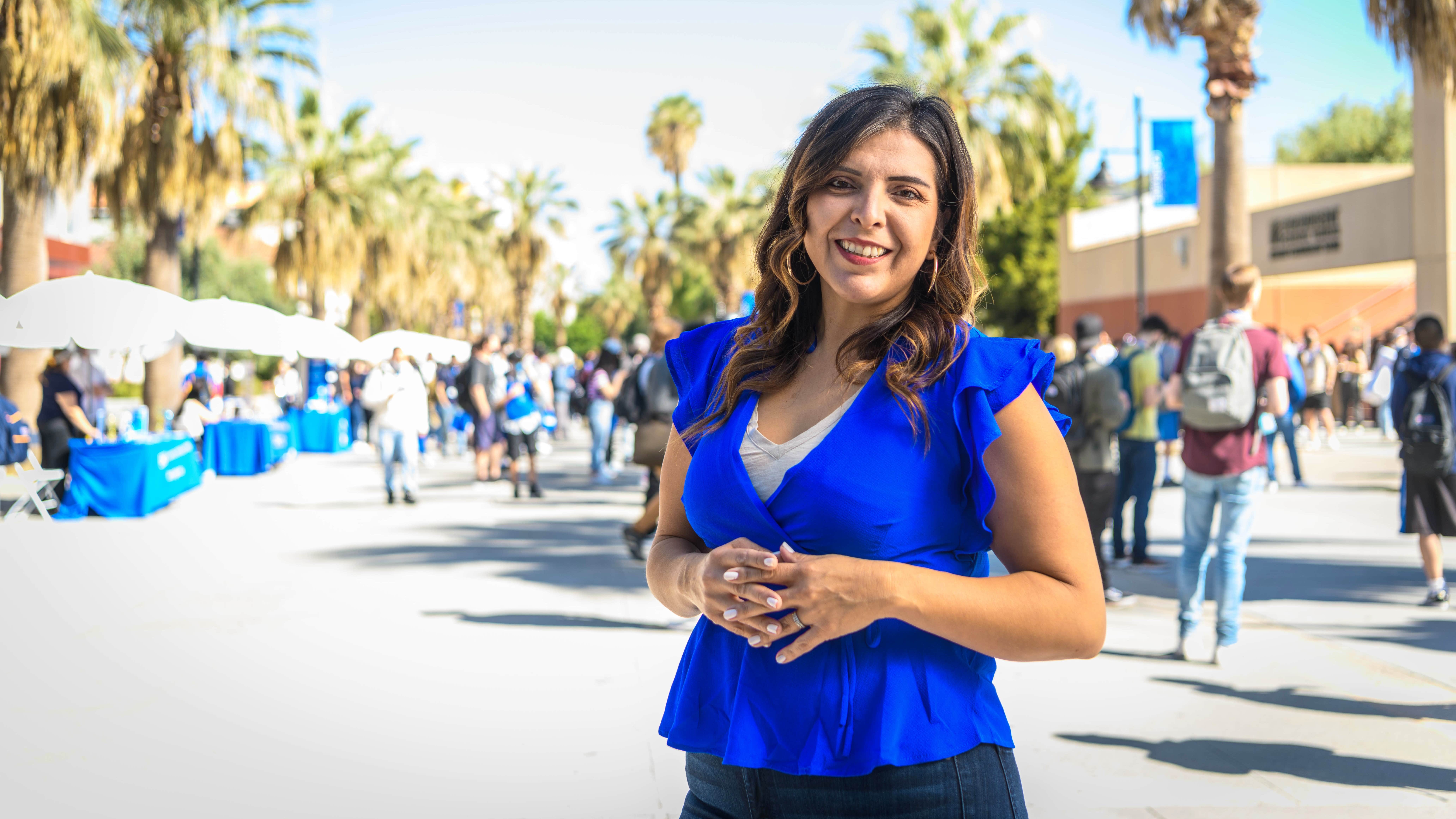 SJSU Online student on campus