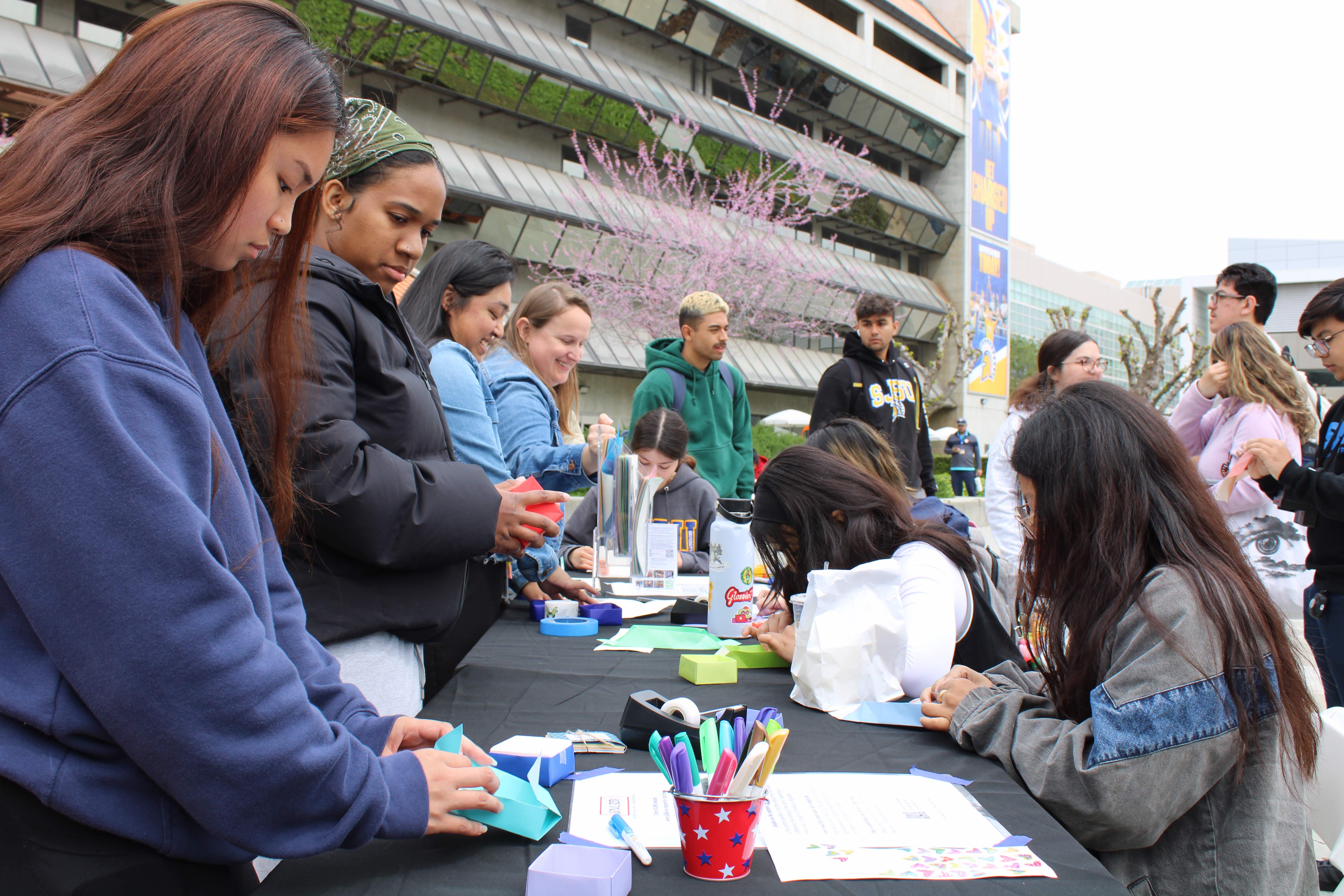 SJSU students making soul boxes